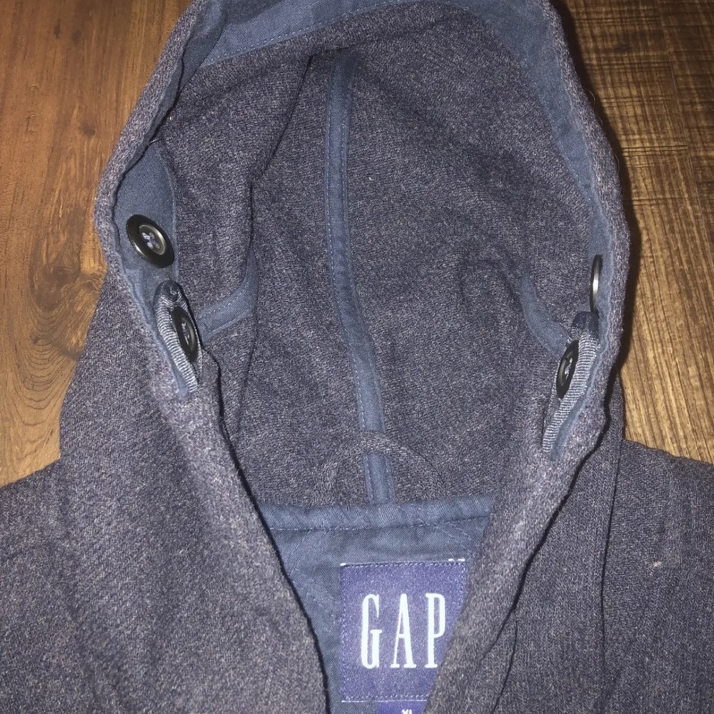 GAP Navy blue wool coat with toggle buttons.